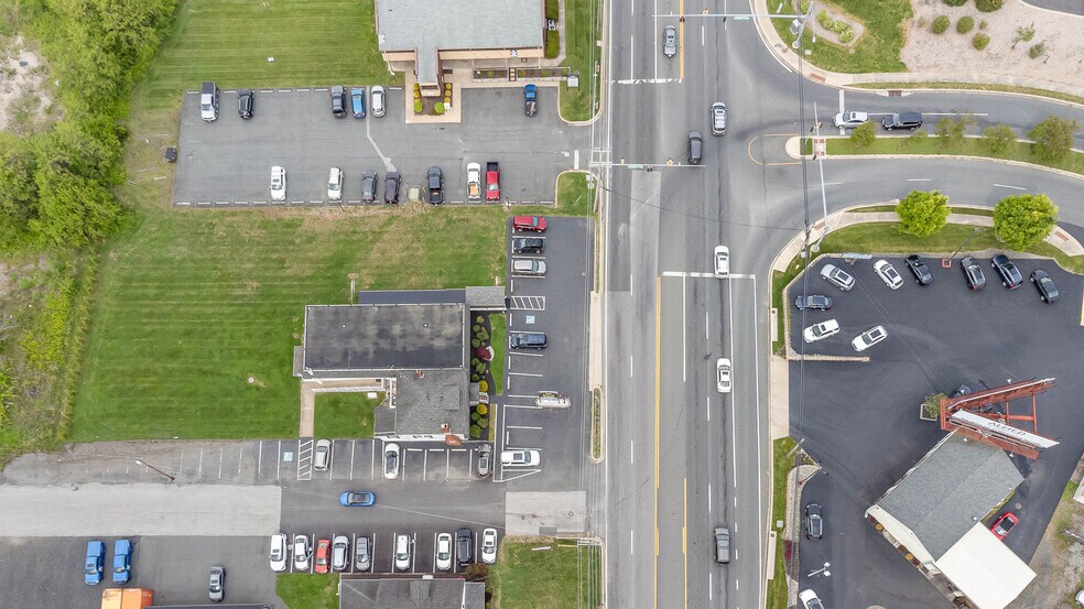 More Photos Of 1814 Bel Air Rd, Fallston Storefront Retail Office For Sale