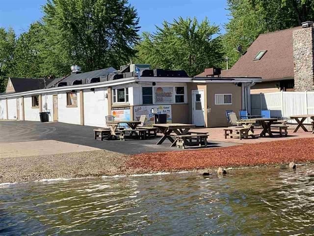 More Photos Of W5884 Cedar Ct, Shawano Bar For Sale