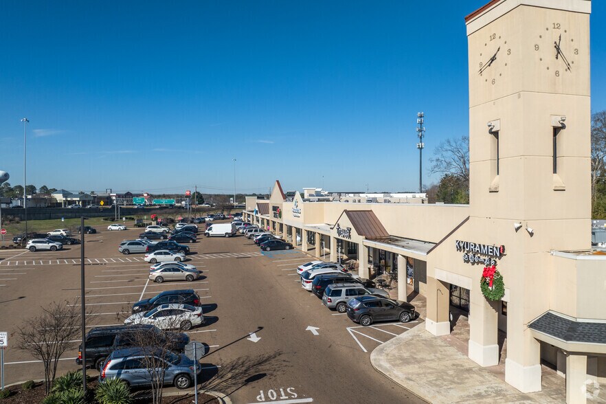 More Photos Of 1220 Northside Dr, Jackson Unknown For Lease