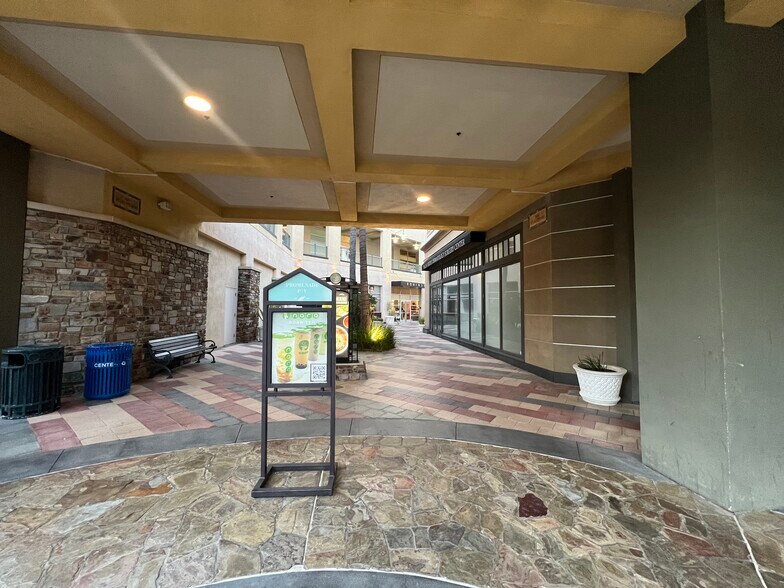 More Photos Of 520 Deep Valley Dr, Rolling Hills Estates Hospital For Lease