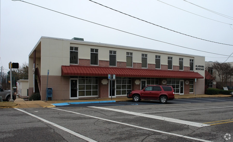 More Photos Of 2123 9th St, Tuscaloosa Office For Lease
