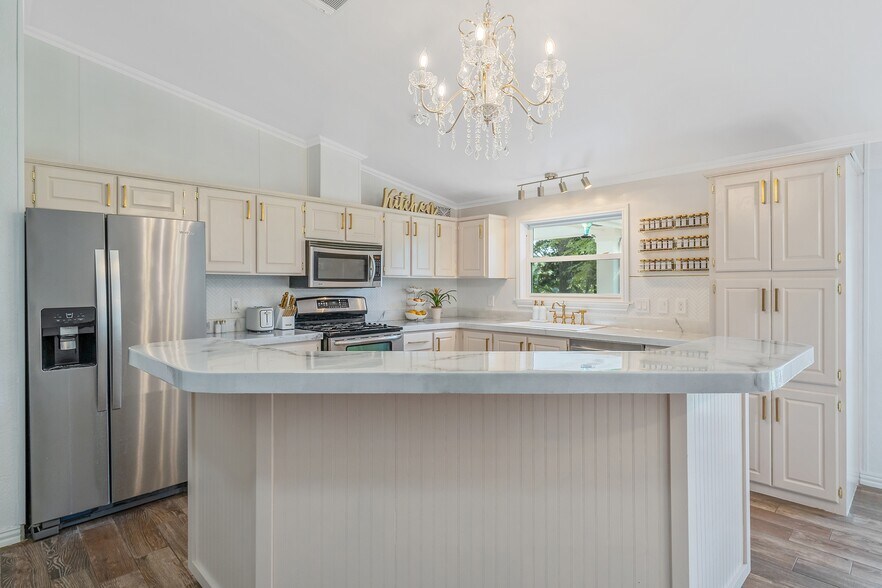 More Photos Of 980 County Road 1705, Jacksonville Lodge Meeting Hall For Sale