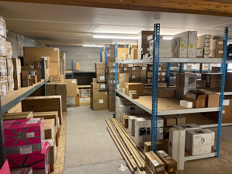 More Photos Of 1140 N 1200 W, Orem Light Manufacturing For Lease