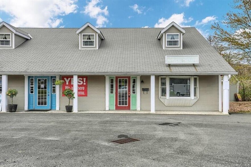 Primary Photo Of 600 State Route 299, Highland Storefront For Lease