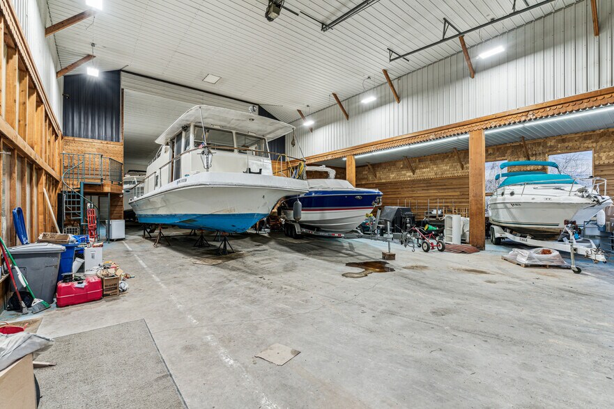 More Photos Of 388 W 9th Ave, Saint Paul Park Restaurant For Sale