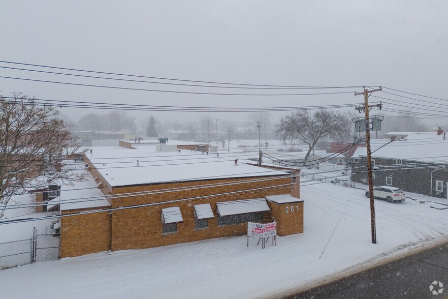 More Photos Of 261 Main St, North Tonawanda Manufacturing For Lease