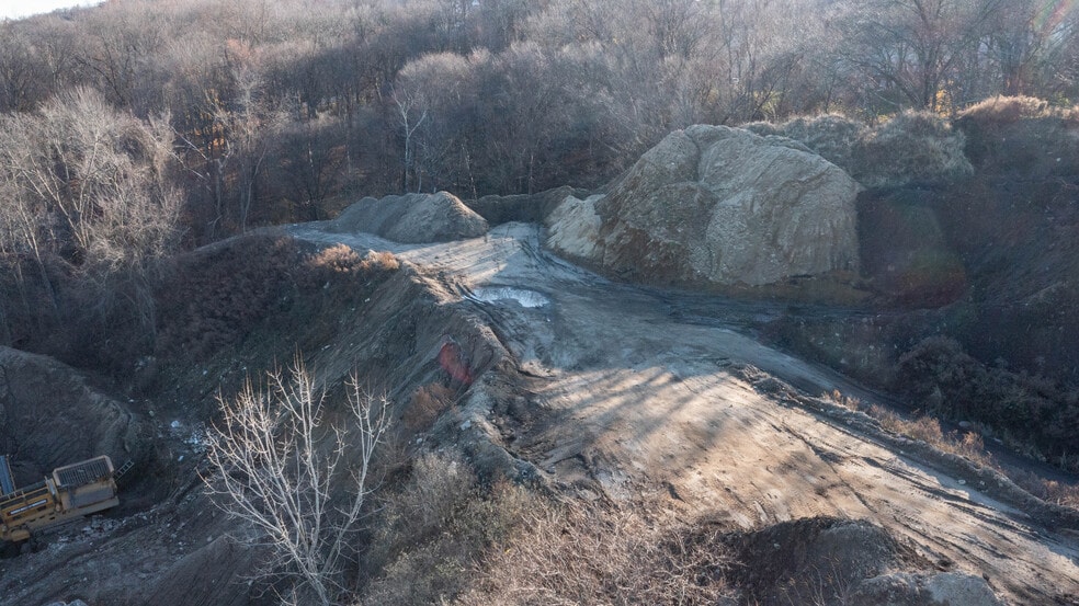 More Photos Of 18 Plumtrees Rd, Danbury Land For Sale