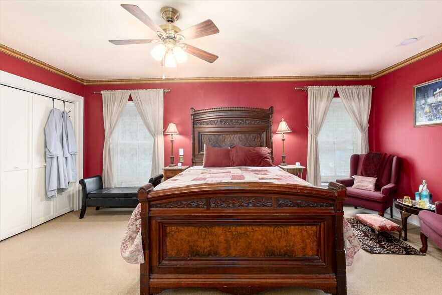 More Photos Of 200 Rose St, Georgetown Hospitality For Sale