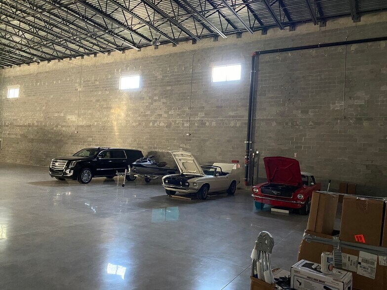 More Photos Of 3590 SW 30th Ave, Fort Lauderdale Warehouse For Sale