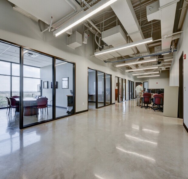 More Photos Of 4085 Cibolo Canyons St, San Antonio Office For Lease