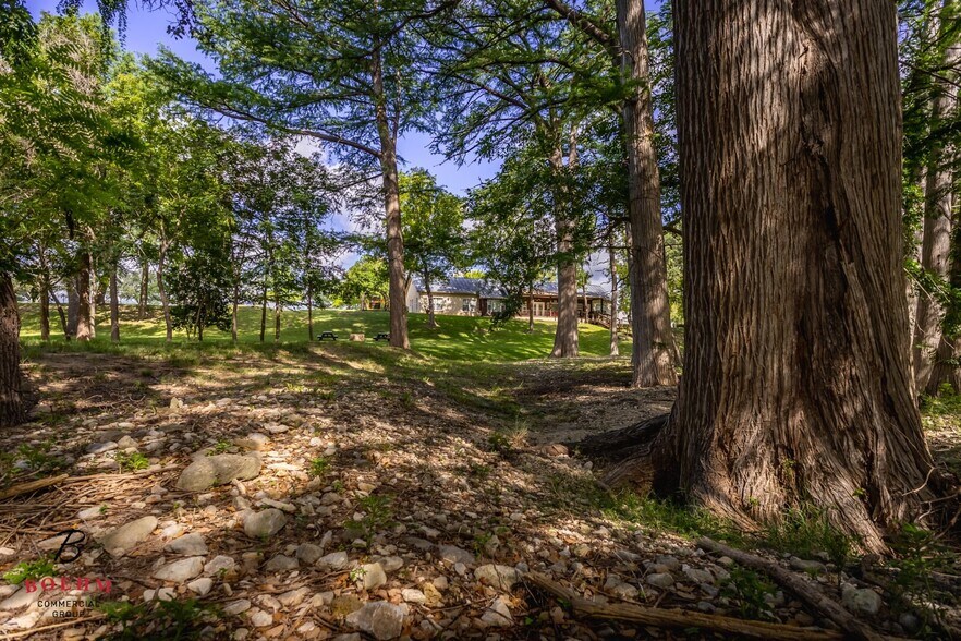 More Photos Of 50500 Interstate 10 W, Comfort Office For Sale