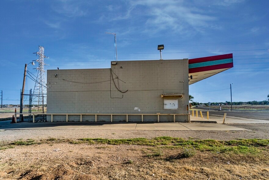 More Photos Of 1021 Martin Rd, Amarillo Convenience Store For Sale