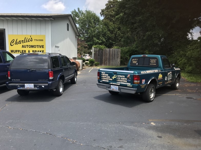 More Photos Of 512 N Berkeley Blvd, Goldsboro Auto Repair For Lease
