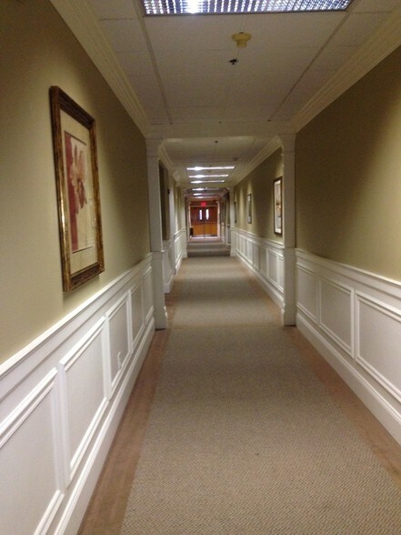 More Photos Of 12 Cambridge Dr, Trumbull Office Residential For Lease