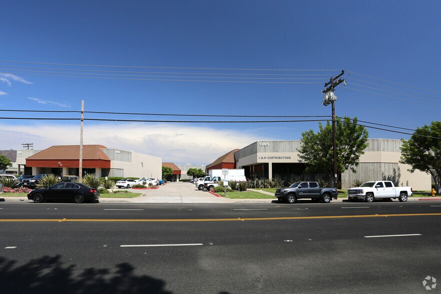 Primary Photo Of 1365 N Johnson Ave, El Cajon Warehouse For Lease