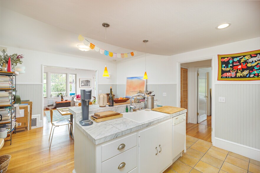 More Photos Of 65 Summit Ave, Mill Valley Apartments For Sale