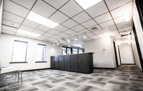 More Photos Of 75 Jytek Dr, Leominster Manufacturing For Lease