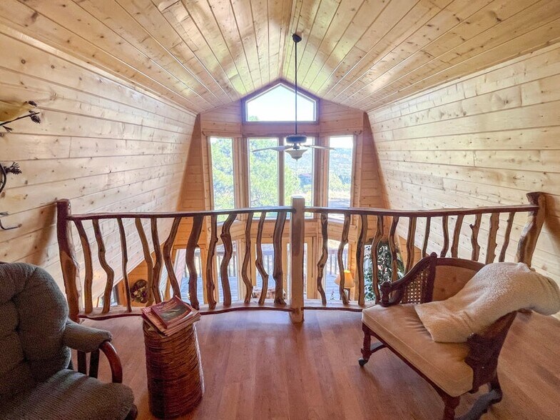 More Photos Of 2498 Silverado Ridge, Duck Creek Village Specialty For Sale