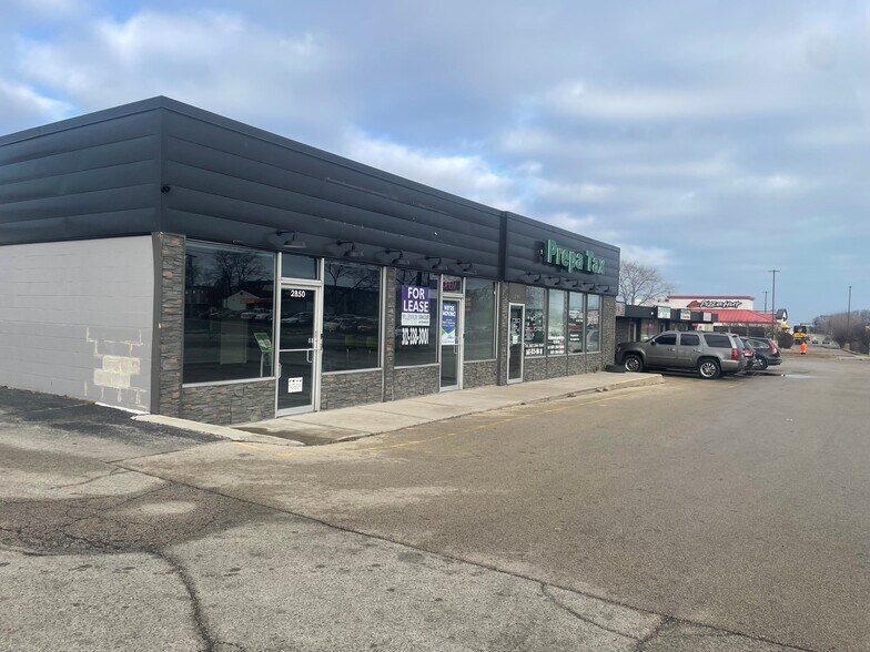 More Photos Of 2850 Belvidere Rd, Waukegan Storefront For Lease