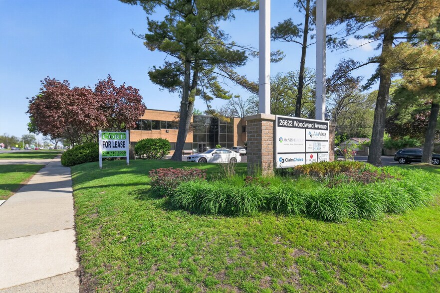 More Photos Of 26622 Woodward Ave, Royal Oak Office For Lease
