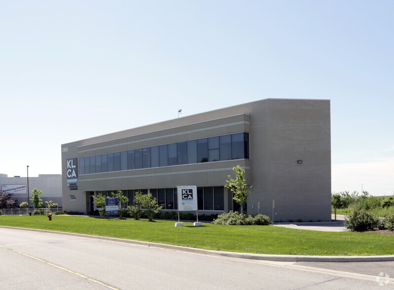 More Photos Of 2865 Bristol Cir, Oakville Coworking Space