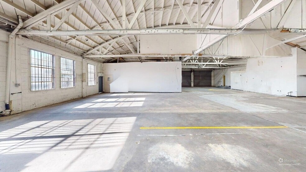 More Photos Of 415 E 10th St, Pittsburg Warehouse For Sale