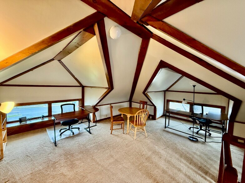 More Photos Of 1 Washington Dr, White House Station Coworking Space