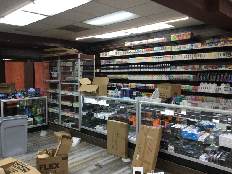 More Photos Of 7221 Little River Tpke, Annandale Freestanding For Sale