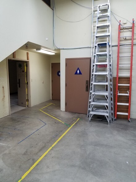 More Photos Of 1440 41st Ave, Capitola Unknown For Lease