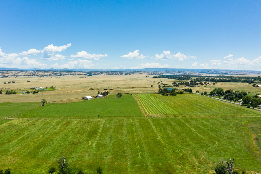 More Photos Of 9335 Shasta Blvd, Los Molinos Land For Sale