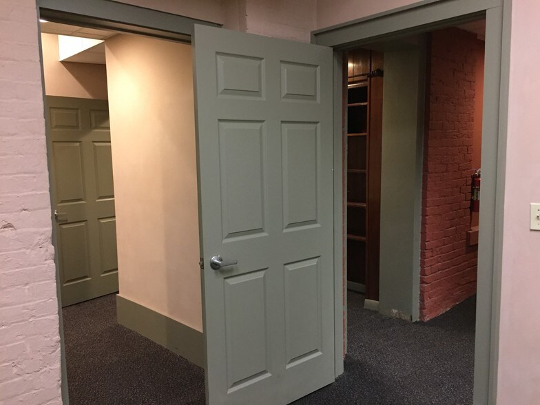 More Photos Of 109-111 E Milwaukee St, Jefferson Storefront Retail Residential For Sale