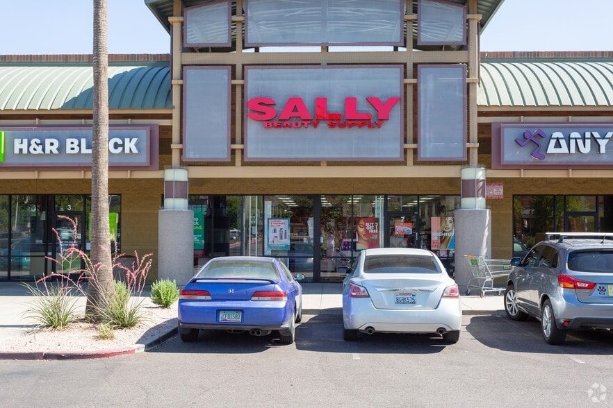 More Photos Of 8929 N Central Ave, Phoenix Unknown For Lease