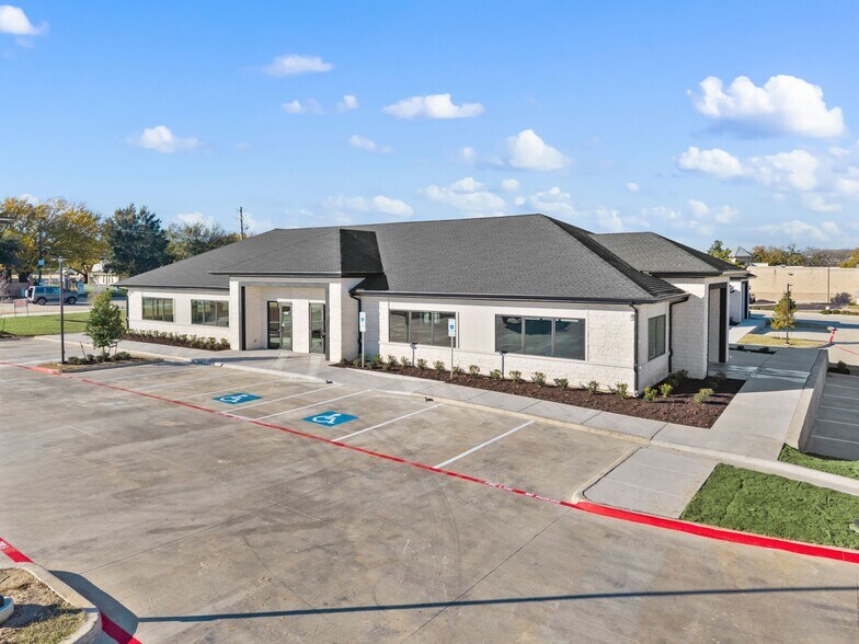More Photos Of 8054 Precinct Line Rd, Colleyville Medical For Sale