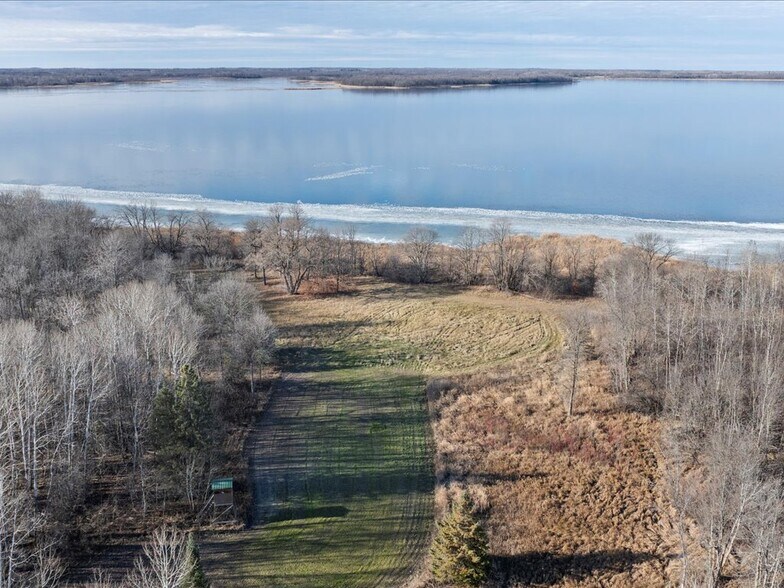 More Photos Of 21998 Lasalle Ave NW, Puposky Specialty For Sale