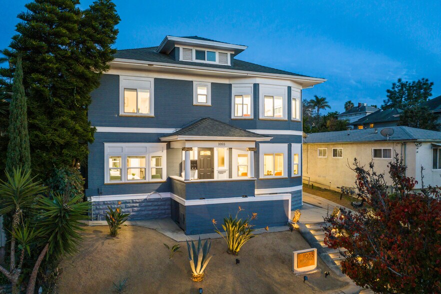 More Photos Of 1055 21st Street, San Diego Apartments For Sale