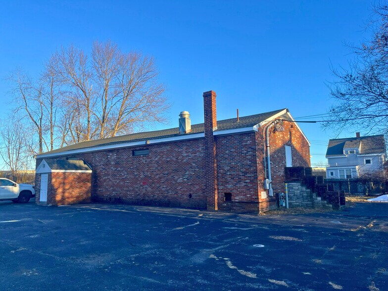 Primary Photo Of 17 Wordsworth St, Portland Lodge Meeting Hall For Lease