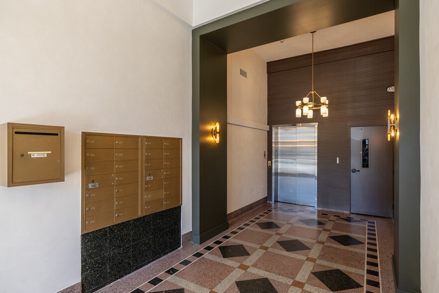 More Photos Of 1018-1028 Park St, Jacksonville Office For Lease