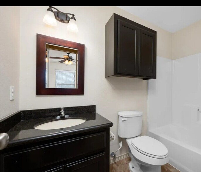 More Photos Of 1300 Hummingbird Ct, Pharr Apartments For Sale