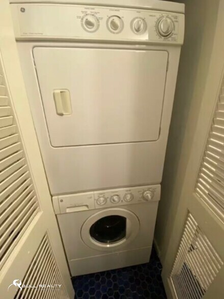 More Photos Of 356 5th St Ne, Atlanta Multifamily For Sale