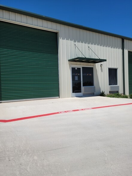 More Photos Of 3623 E Evans Rd, San Antonio Light Distribution For Lease