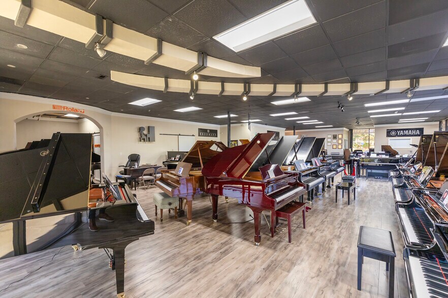 More Photos Of 4881 Granite Dr, Rocklin Storefront Retail Office For Sale