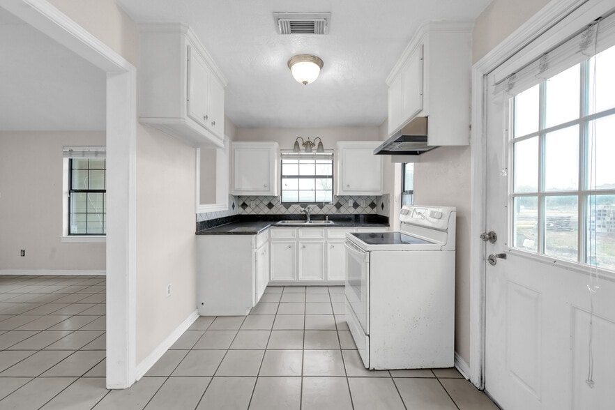 More Photos Of 7644 Spring Cypress Rd, Spring Land For Sale