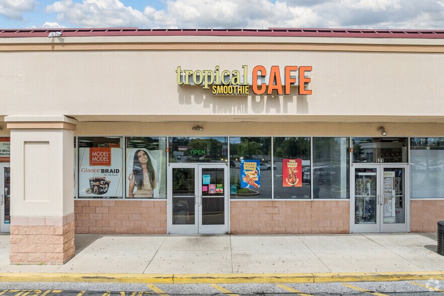 More Photos Of 505-545 Berlin Cross Keys Rd, Sicklerville Unknown For Lease
