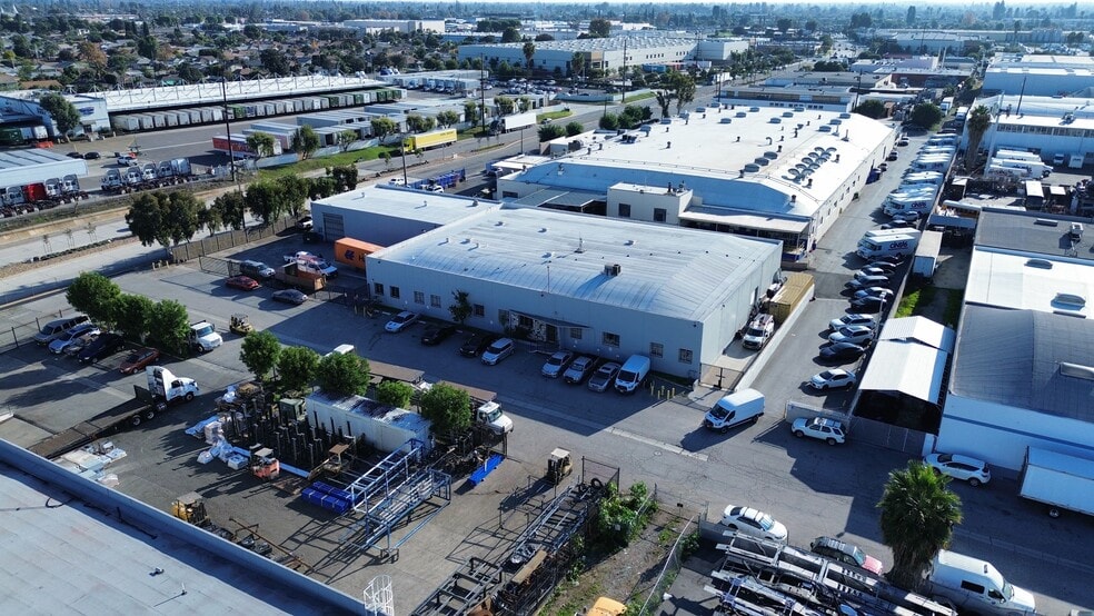 More Photos Of 7711 S Paramount Blvd, Pico Rivera Manufacturing For Sale