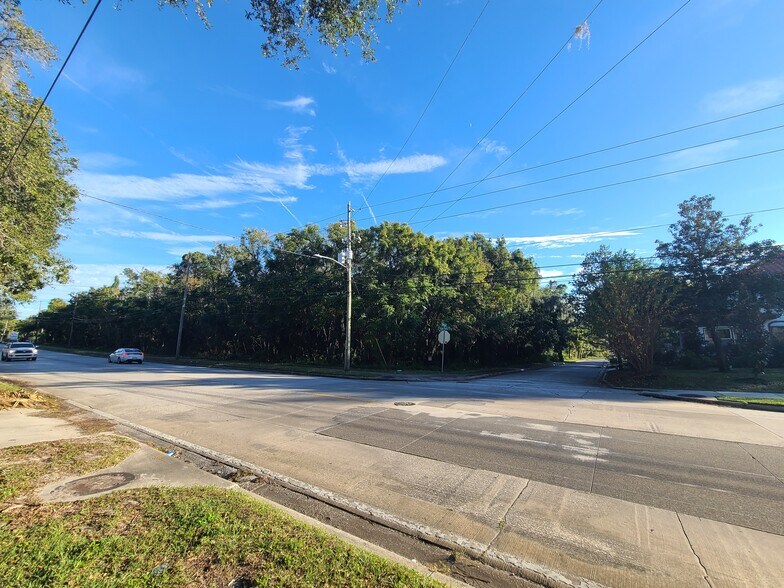 More Photos Of New York Ave & Frankfort Ave, Deland Land For Sale