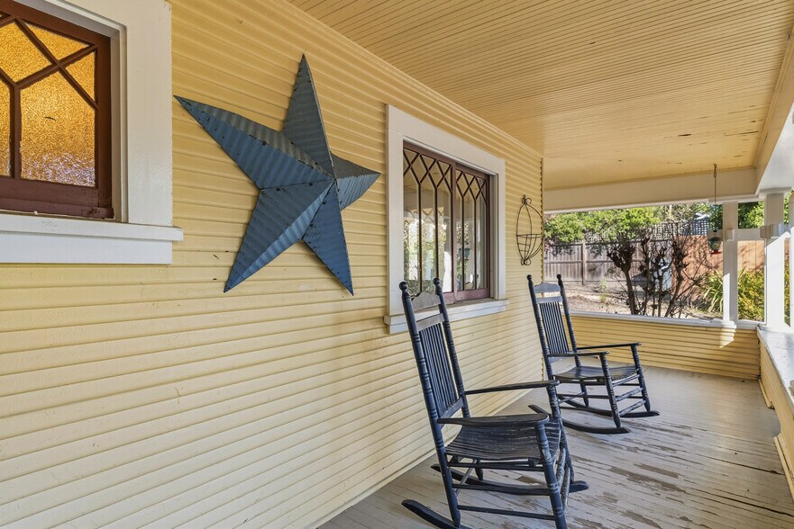 More Photos Of 5186 Gravenstein Hwy S, Sebastopol Restaurant For Sale