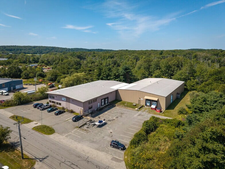 More Photos Of 44 Mitchell Rd, Ipswich Warehouse For Lease