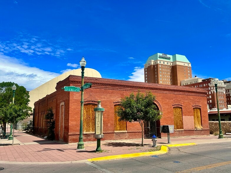 More Photos Of 219 W Overland Ave, El Paso Flex For Sale