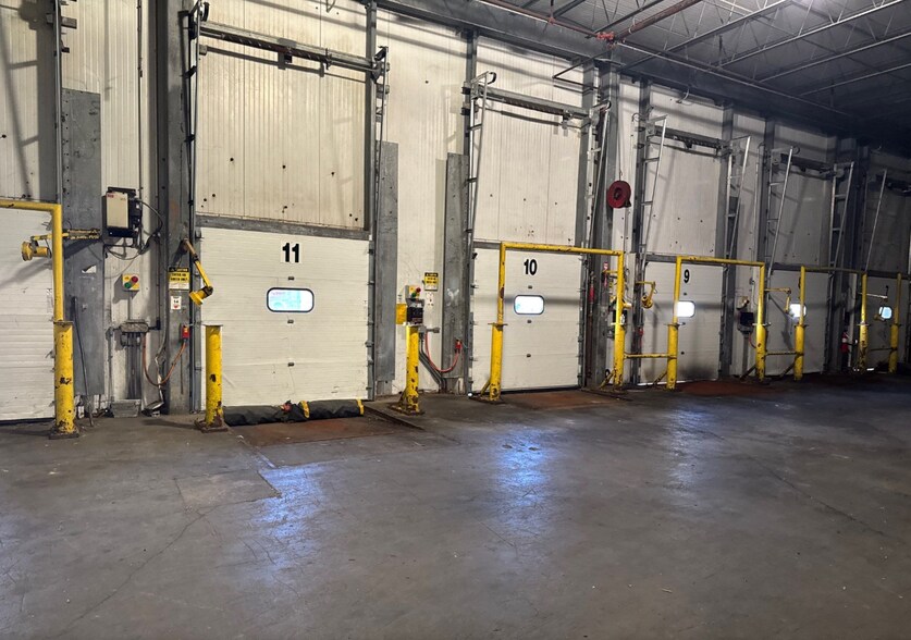 More Photos Of 13264 Mountain Rd, Glen Allen Manufacturing For Lease