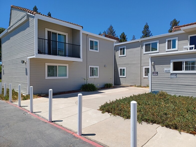 More Photos Of 7259 S Land Park Dr, Sacramento Apartments For Sale